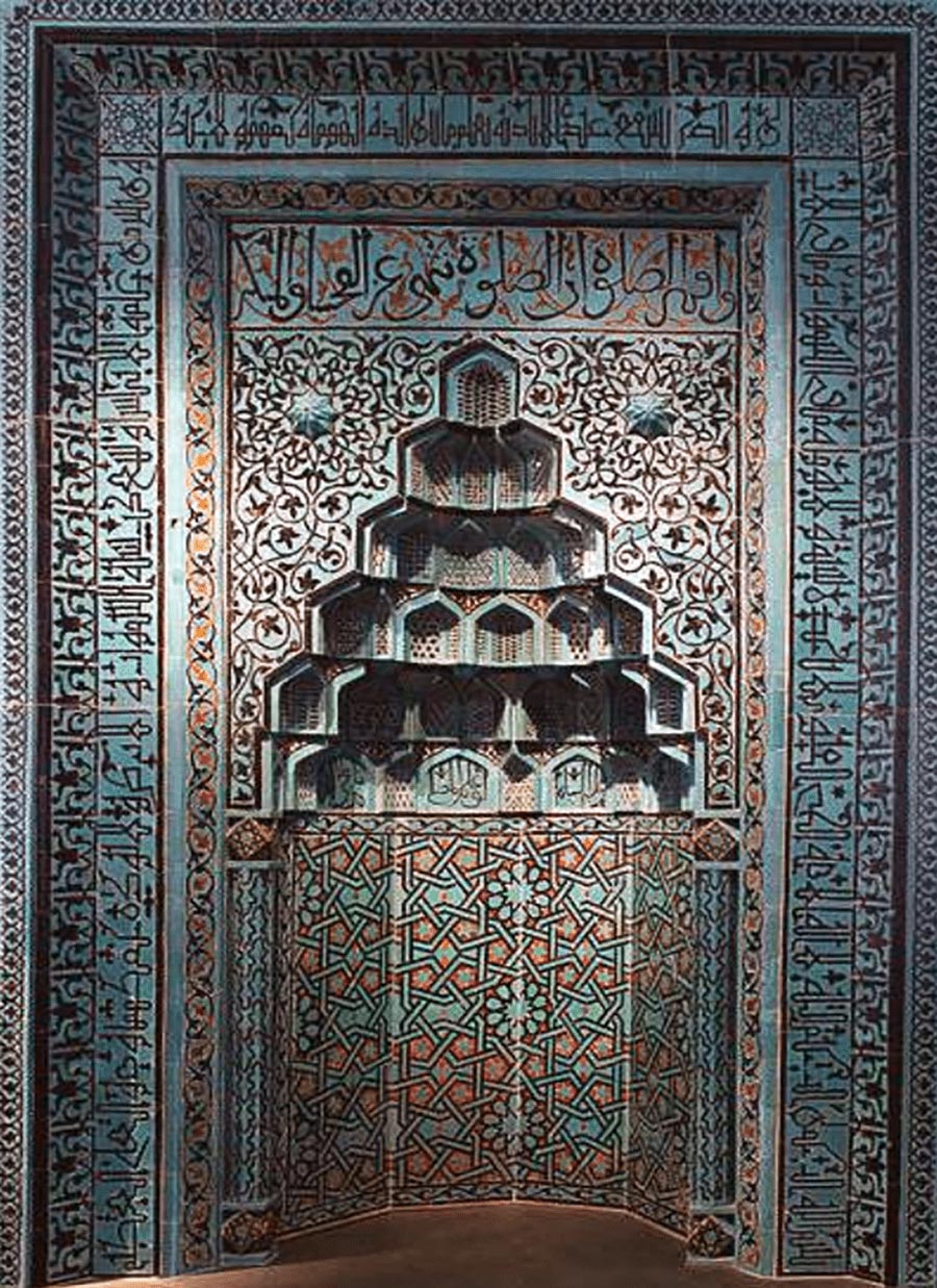 هنر محراب در کاشی کاری