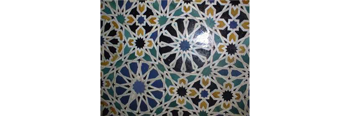 نقش هندسی شمسه در کاشی کاری